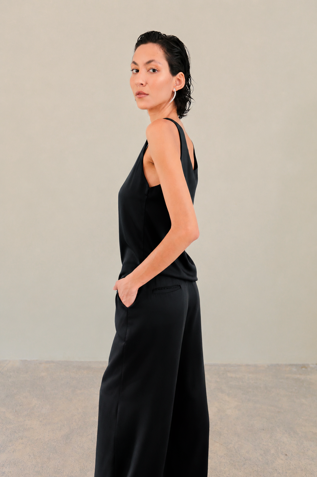 pantalona nina preto