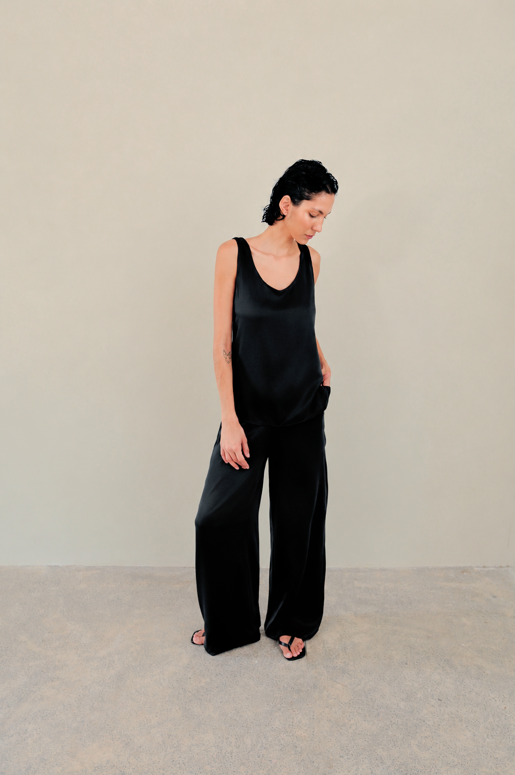 pantalona nina preto