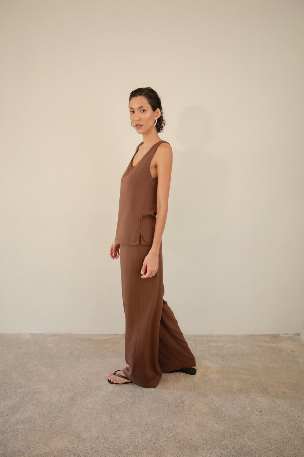 pantalona nina marrom